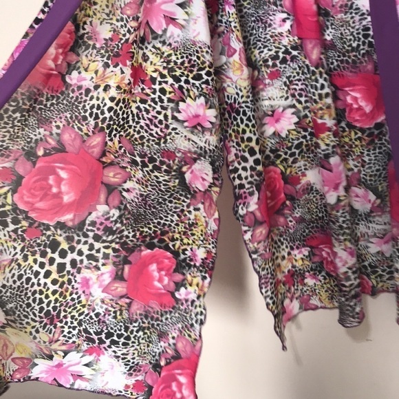 NWT Marallis Floral Lightweight Semi Sheer Half Sleeve Long Cardigan Size XXL - Picture 4 of 12